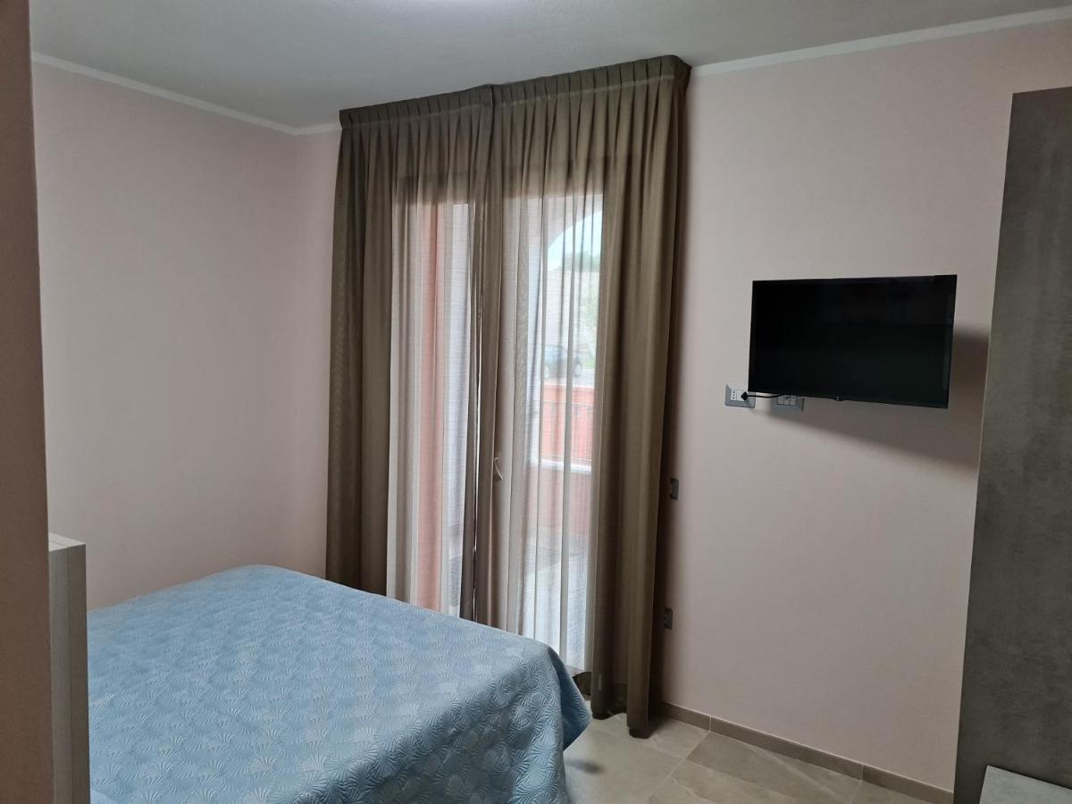 Le Anfore Di Nora Domo Pula Esterno foto